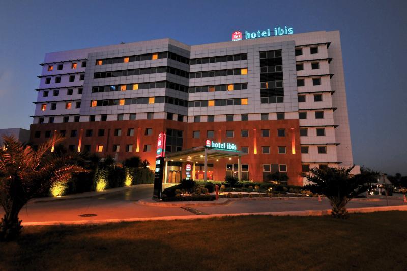 Hotel Ibis Istanbul Zeytinburnu Zewnętrze zdjęcie